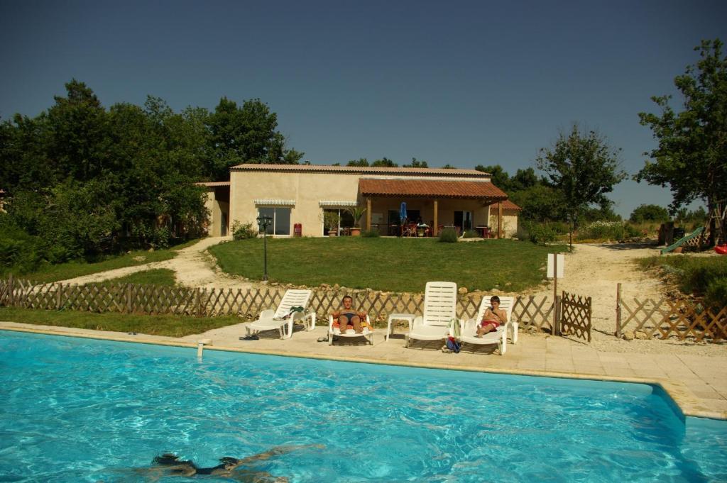 L'Hermitage Des 4 Saisons Hotel La Gonterie-Boulouneix ภายนอก รูปภาพ